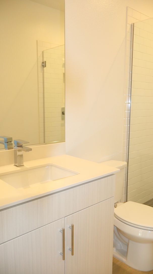 Building Photo - FOR RENT Amazing 4 bedrooms townhome in El Cajon City FOR RENT!!!!!!!!!!!!