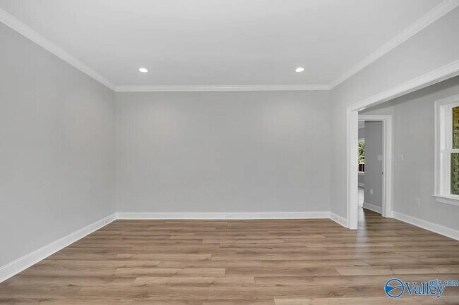 Building Photo - 16535 Hamilton Pl