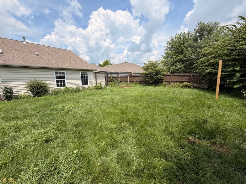 Building Photo - 1949 Halyard Ct