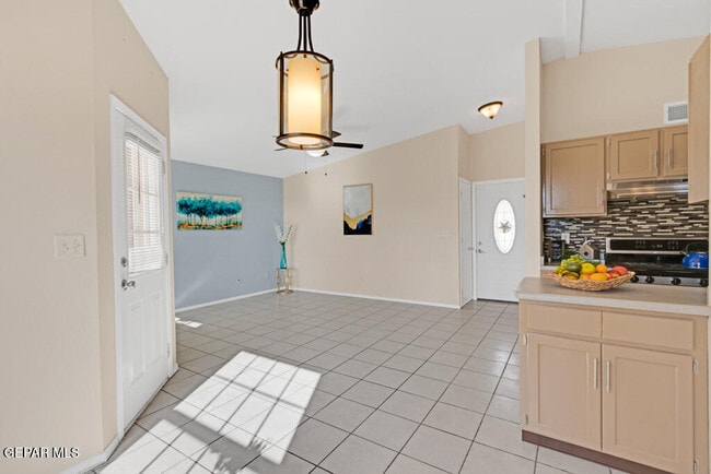 Building Photo - 6233 Patria St