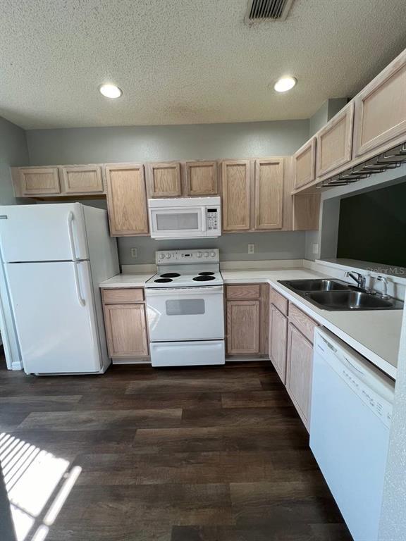 Building Photo - 1437 Costa Mesa Dr