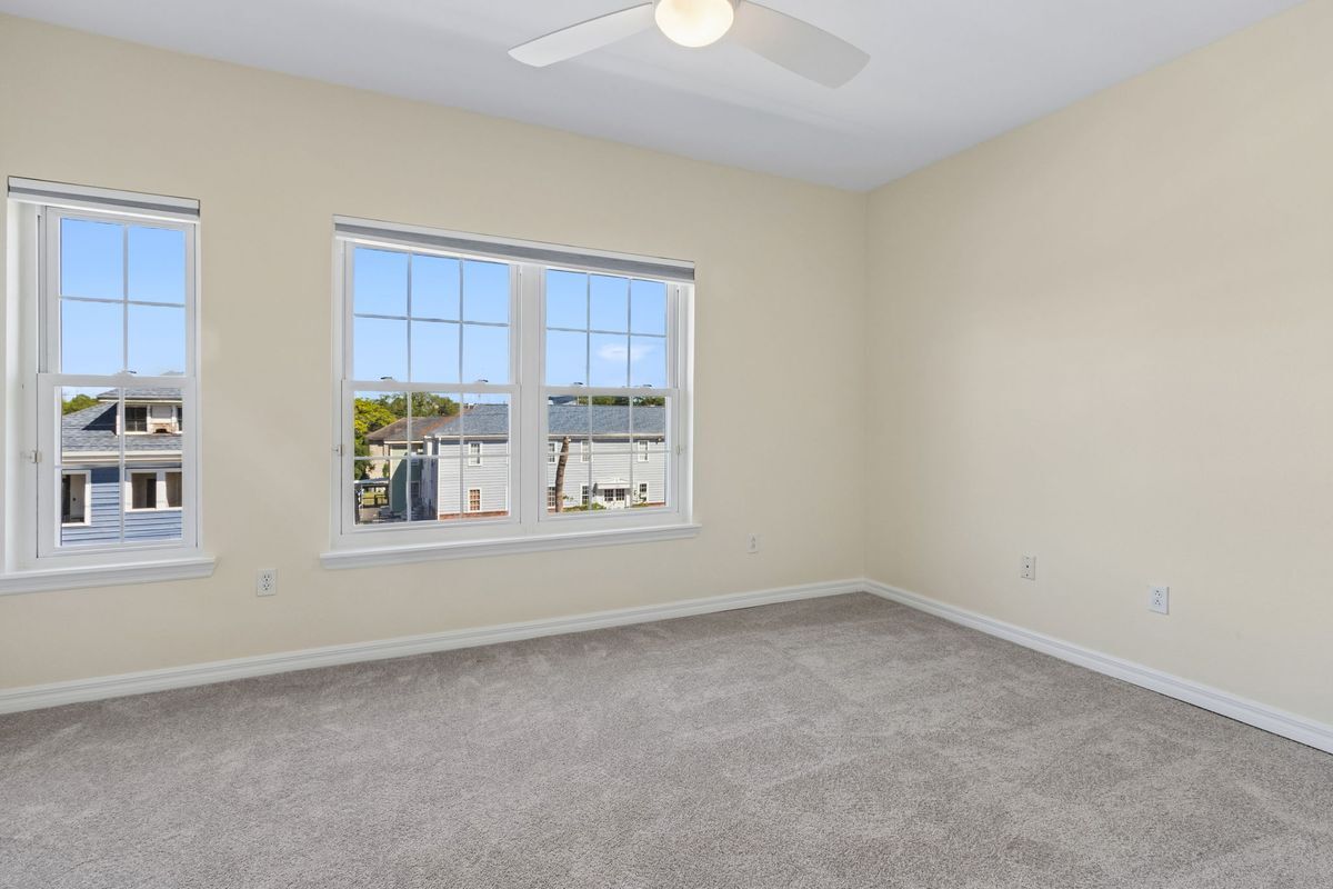 Building Photo - 506 N Liberty St