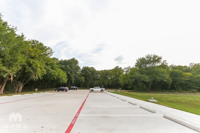 Building Photo - 1823 Cordova Dr