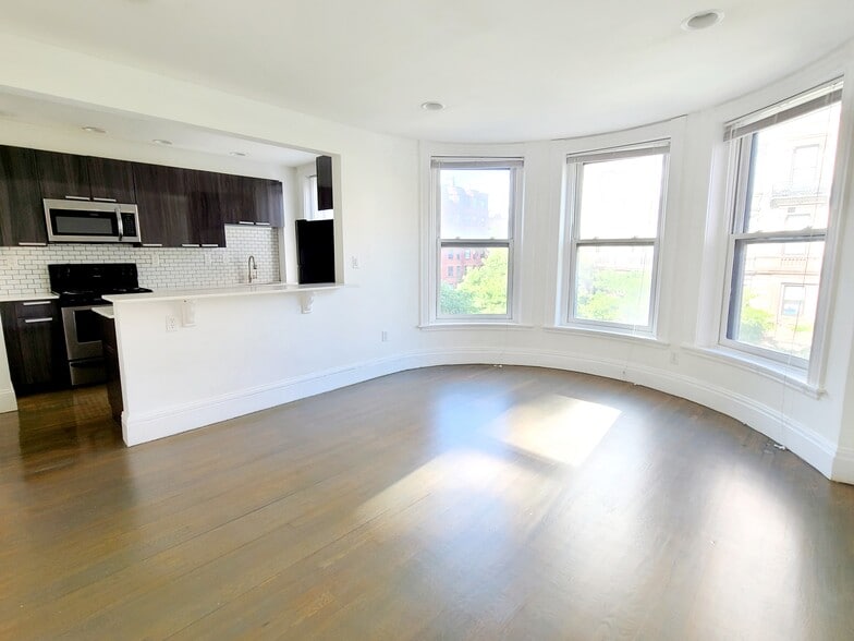 Building Photo - 49 Massachusetts Ave