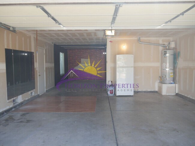 Building Photo - Two Story 4 Bed 3 Bath 1,863sqft Elk Grove Home in Laguna Park