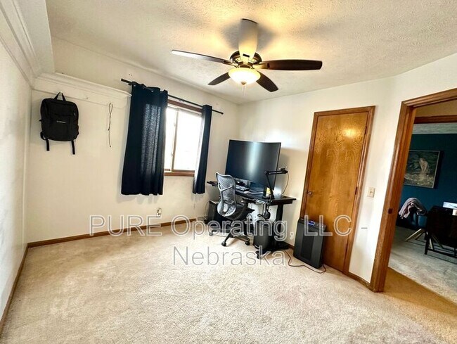 Building Photo - 5018 S 163rd St