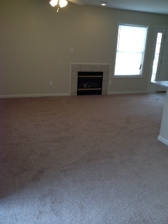 Building Photo - 3 BDRM TOWNHOUSE AVAILABLE FEBRUARY OR AUG...