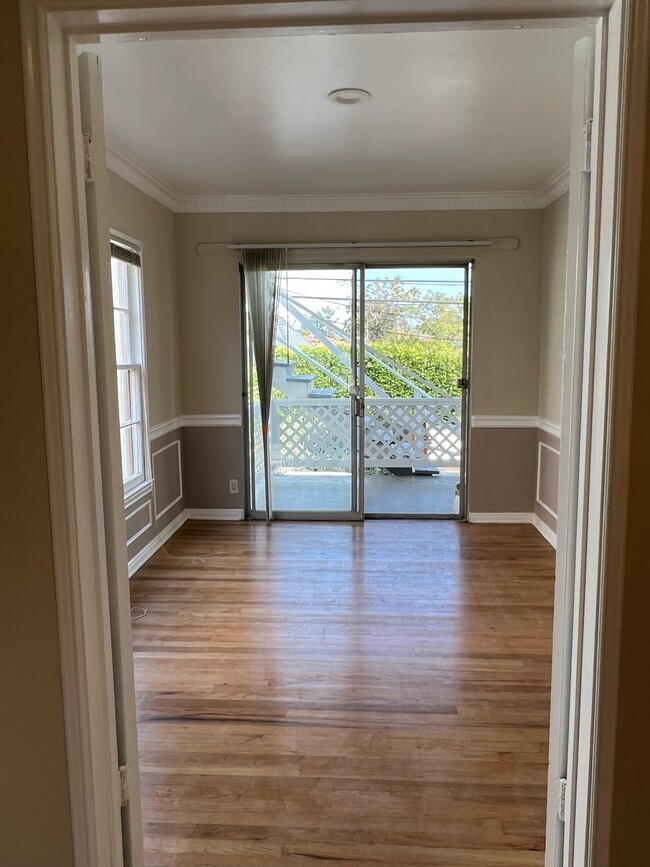 Dining Room - 1242 Devon Ave