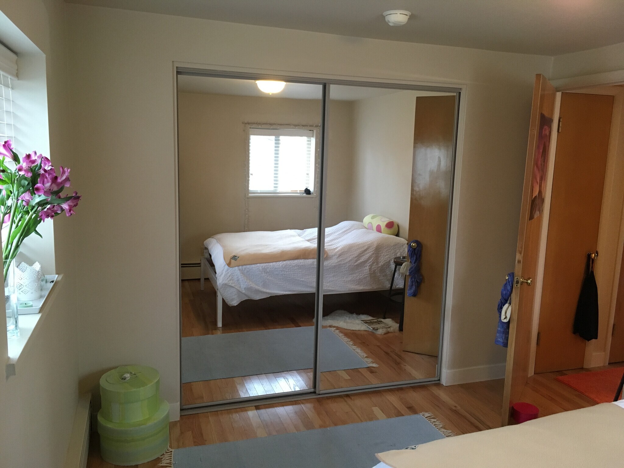 Closet in Bedroom - 6 Parkview Pl