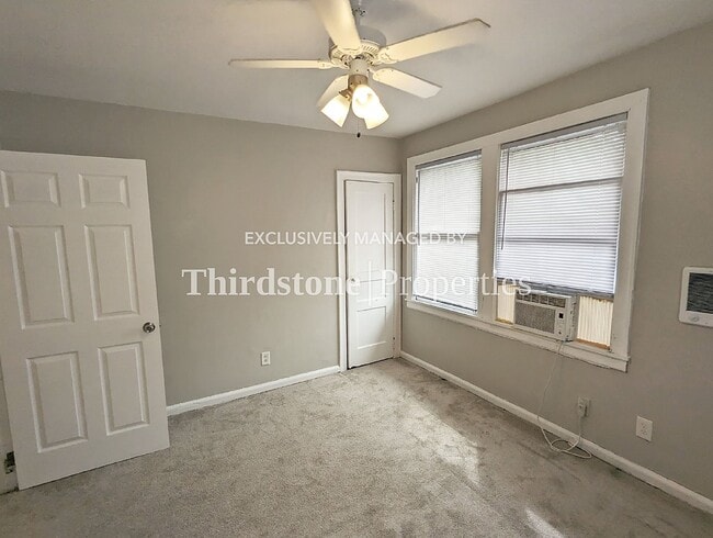 Building Photo - 2858 Olga Pl