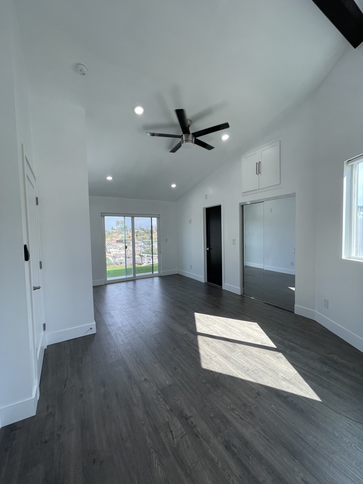 Building Photo - 448 Satinwood Way