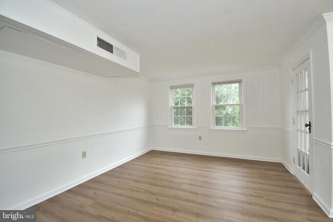 Building Photo - 1302 Belle View Blvd