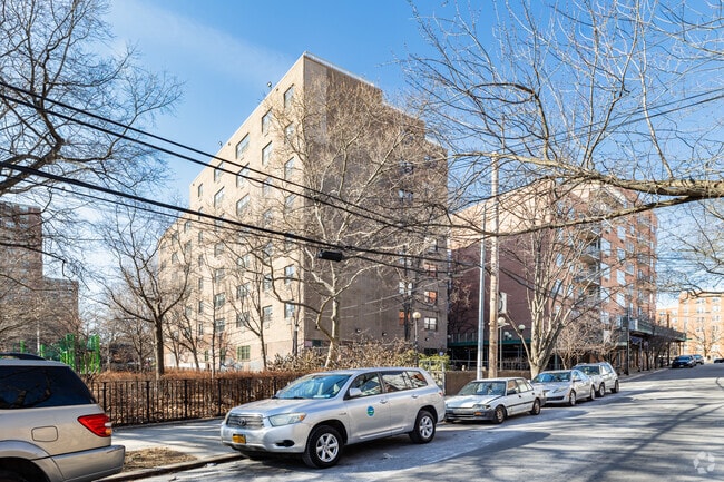 Building Photo - Sunnywood Apartments