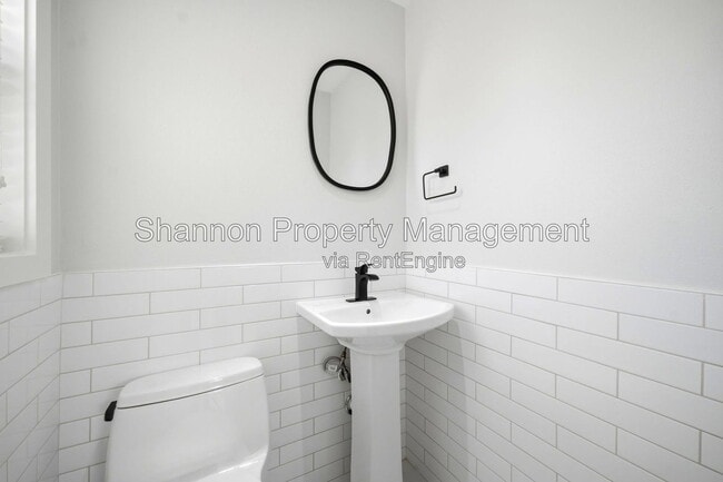 Building Photo - 2602 Tannehill Dr
