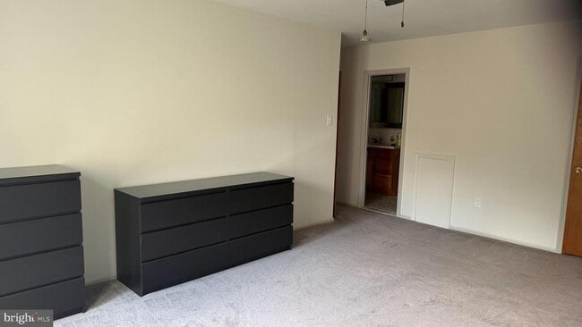 Building Photo - 3 Aspen Way