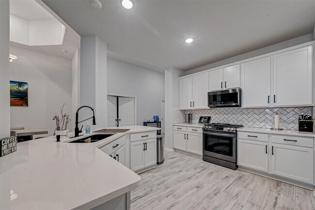 Building Photo - 15315 Bellfield Grv Dr