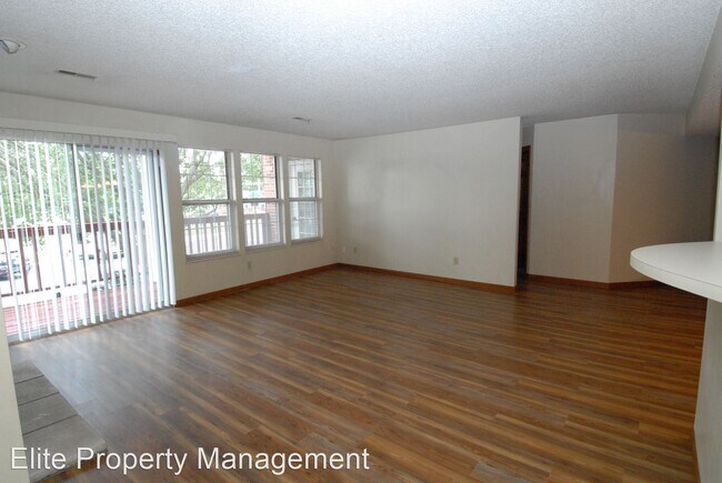 Building Photo - 2 br, 2 bath House - 124 Shirley Ridge #124C