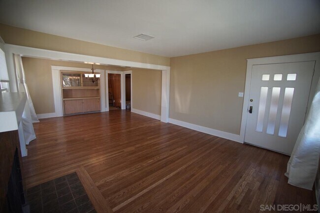 Building Photo - 3528 Herman Ave