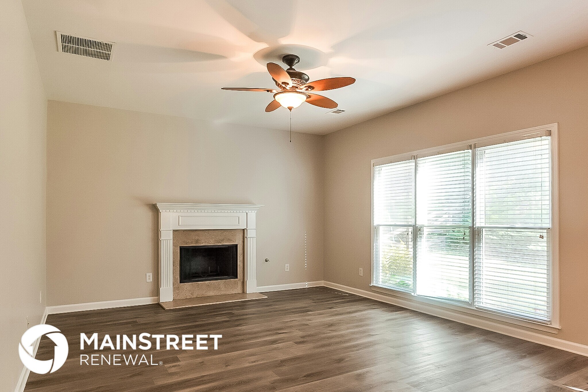 Building Photo - 417 Moonlit Trail