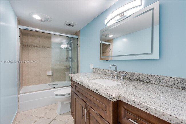 Building Photo - 1501 S Ocean Dr