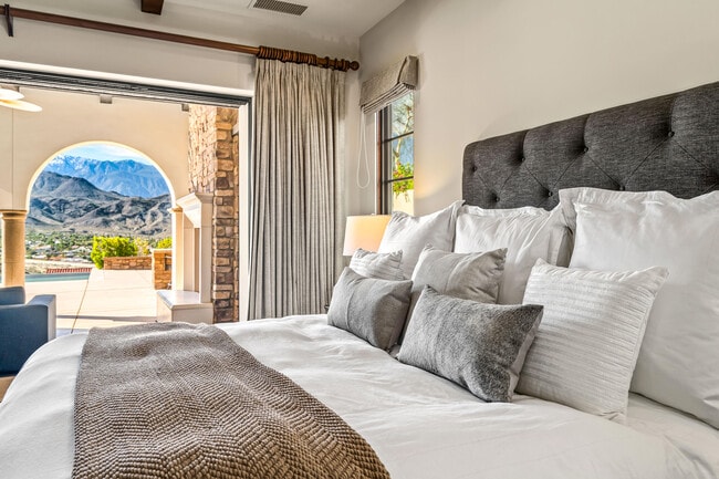 Building Photo - 43 Mount San Jacinto Cir