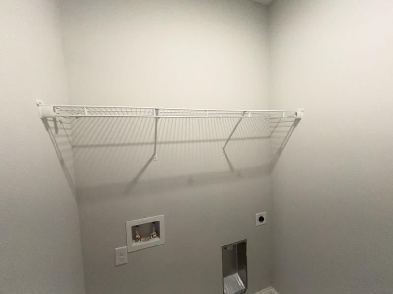 Building Photo - 8512 N Merrimac Way