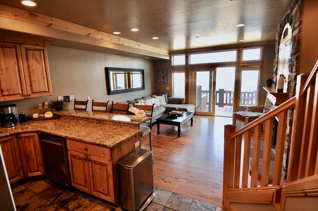 Building Photo - 6486 UT-39