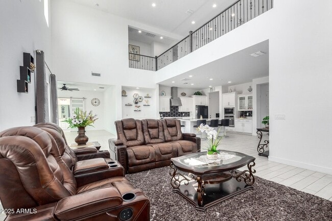 Building Photo - 12637 W Cassia Trail