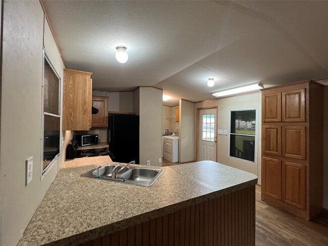 Building Photo - 23711 Sorters Rd