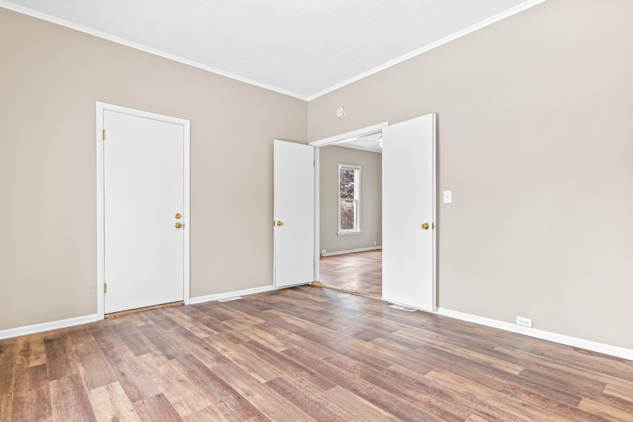 Building Photo - 1910 5th St NE