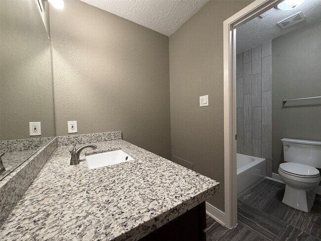 Building Photo - 2611 Grants Lake Blvd