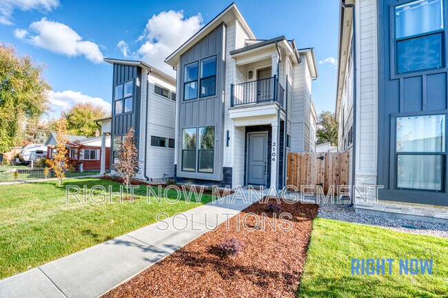 Building Photo - 2104 N 35th St
