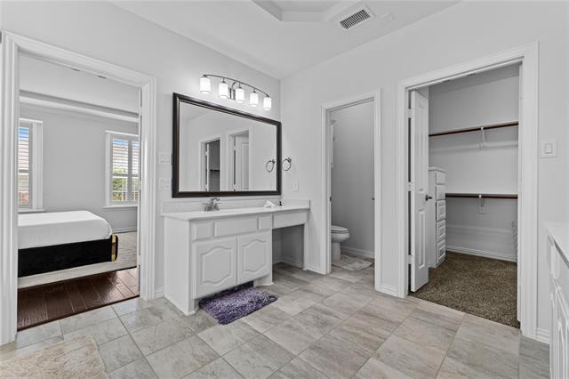 Building Photo - 2305 Hickey Dr