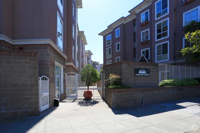Entrance - Steamboat Point Apartments