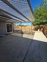 Building Photo - 43309 18th St W