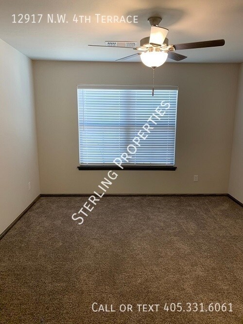 Building Photo - 12917 NW 4th Terrace