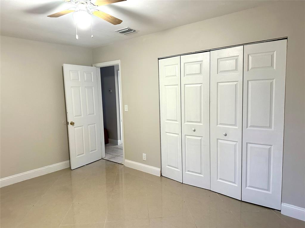 Building Photo - 7907 SW 3rd St