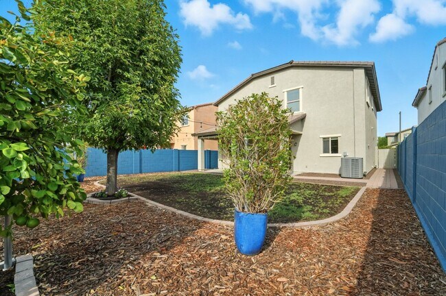 Building Photo - Charming Marley Park Home with Gorgeous Cu...