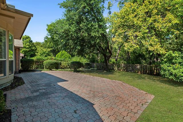 Building Photo - 3002 Chukar Dr