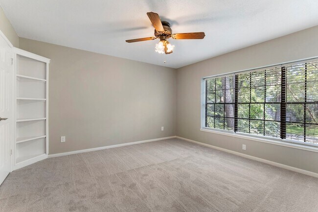 Building Photo - 183 S Rushwing Cir