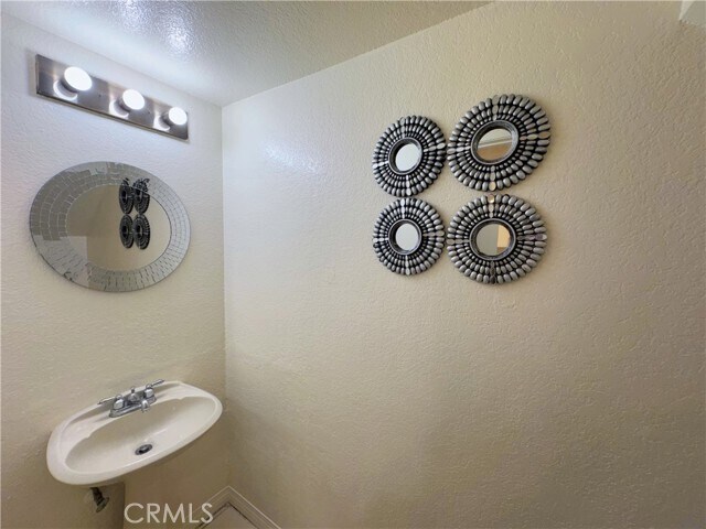 Building Photo - 1477 McCabe Way
