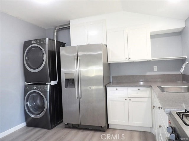Building Photo - 2807 Leticia Dr