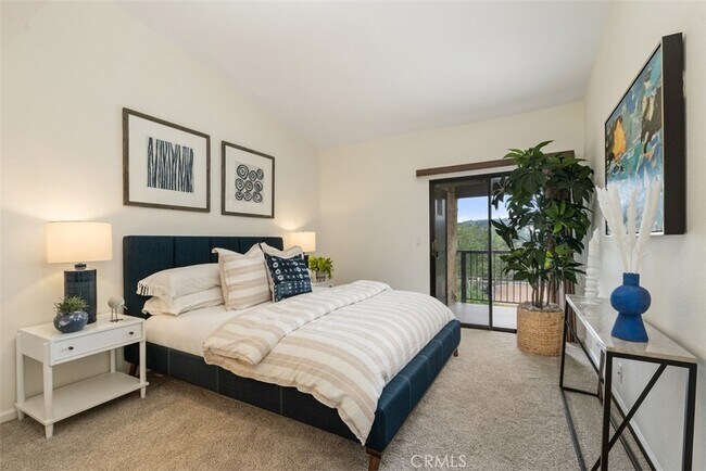 Building Photo - 25561 Indian Hill Ln