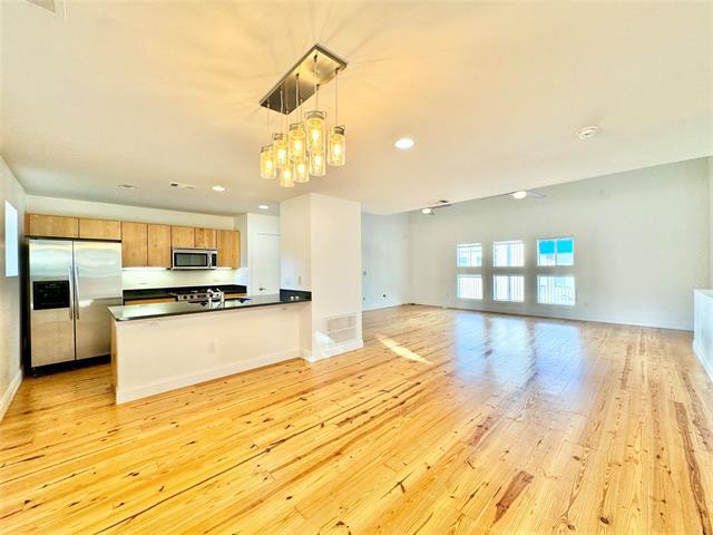 Building Photo - 4214 Swiss Ave