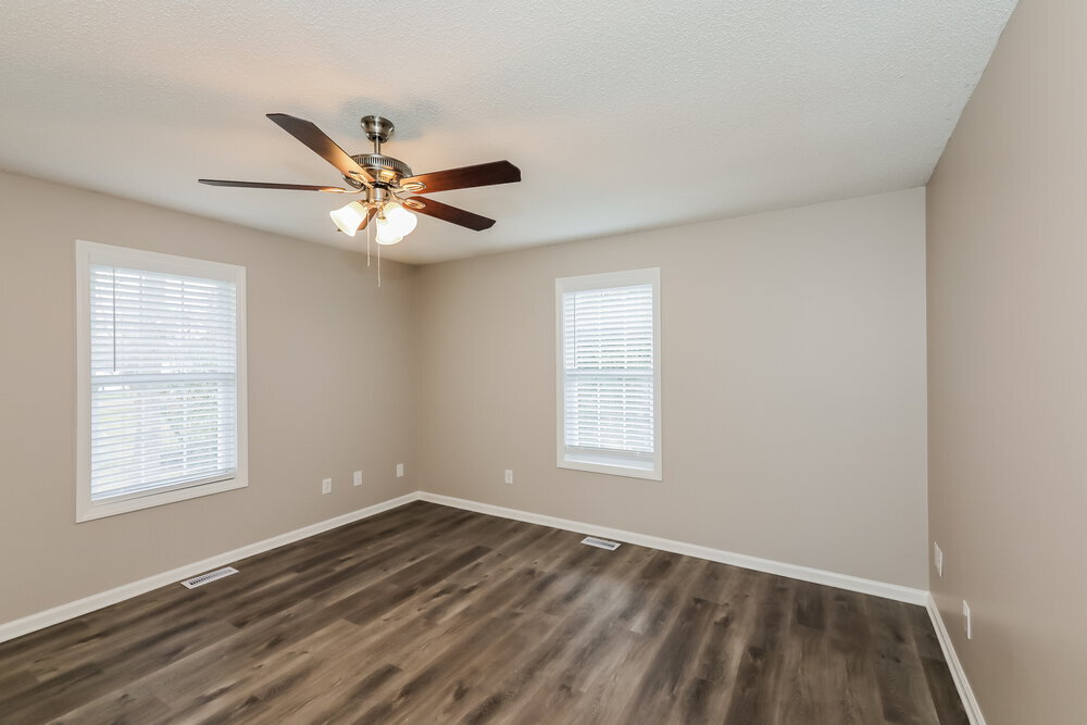 Building Photo - 109 Colonial Cir