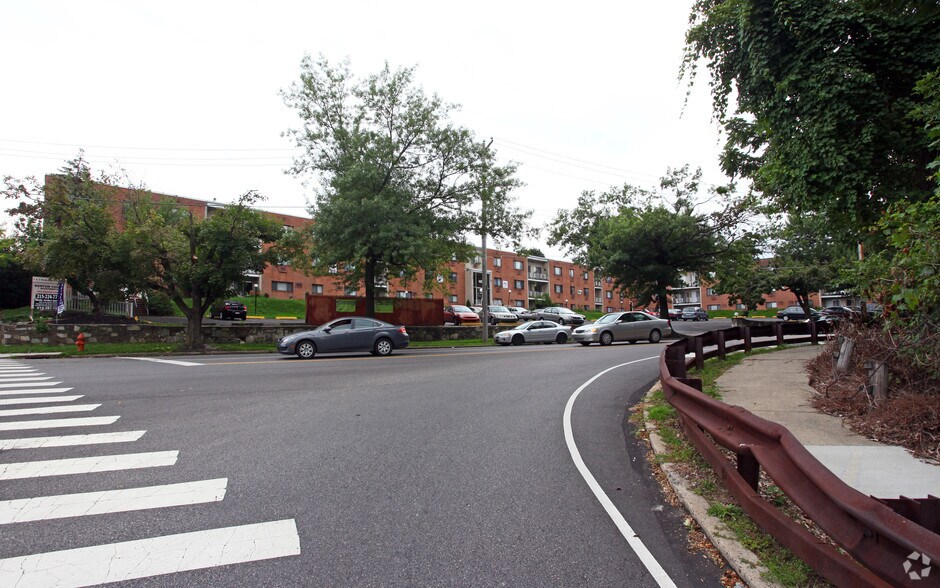 Benton Court Apartments 1822 Benton St Philadelphia PA 19152