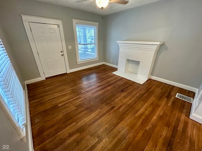 Building Photo - 2821 N New Jersey St