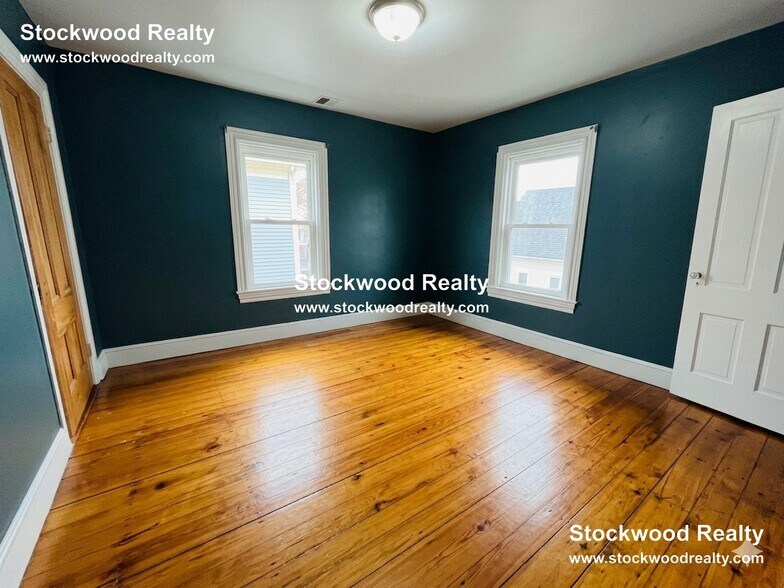 Building Photo - 36 Spring Garden St