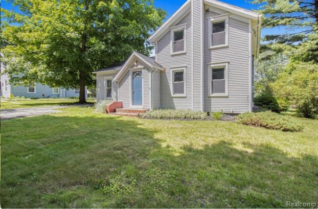 Building Photo - 388 Hillsdale St