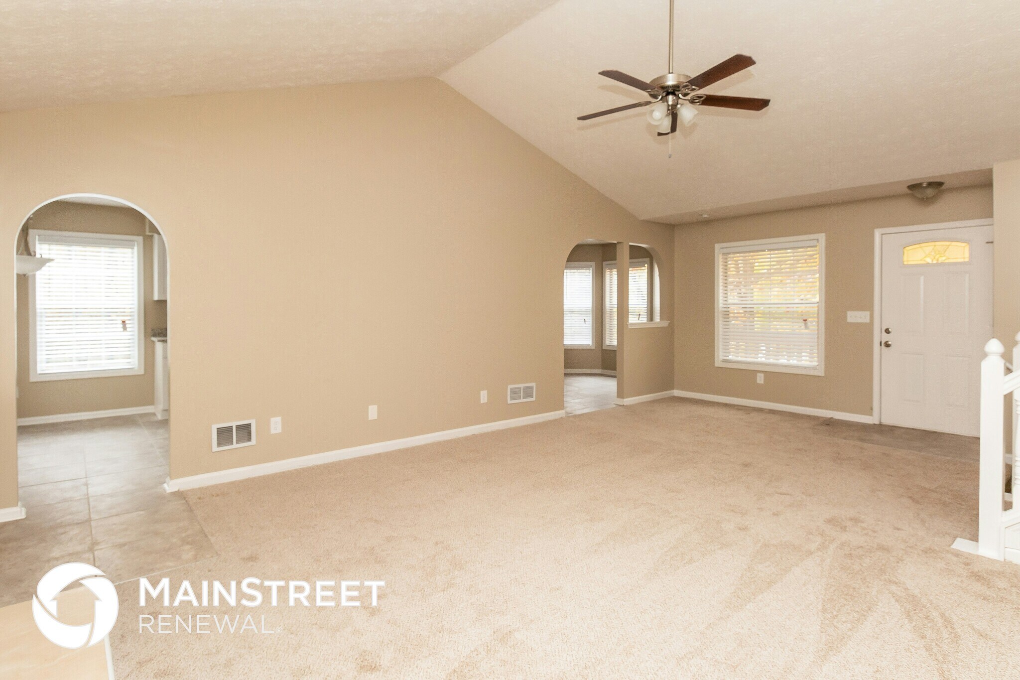 Building Photo - 127 Kingswood Dr